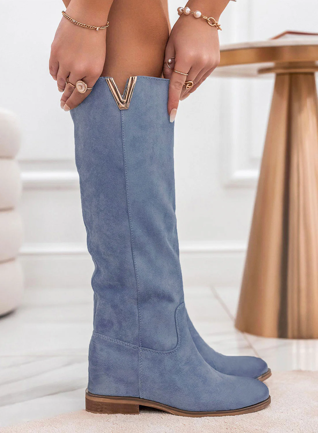 RANDA - Stivali Alexoo con V blu scamosciati con zeppa interna - Image 3